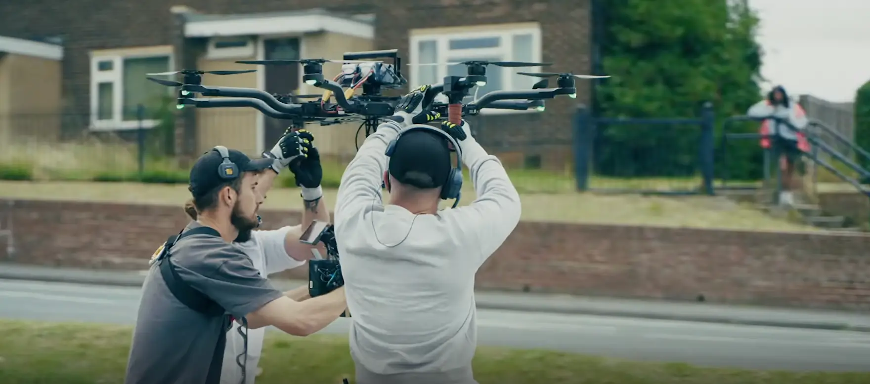 Producers of the series have revealed how they were able to film continuous shots (Netflix)