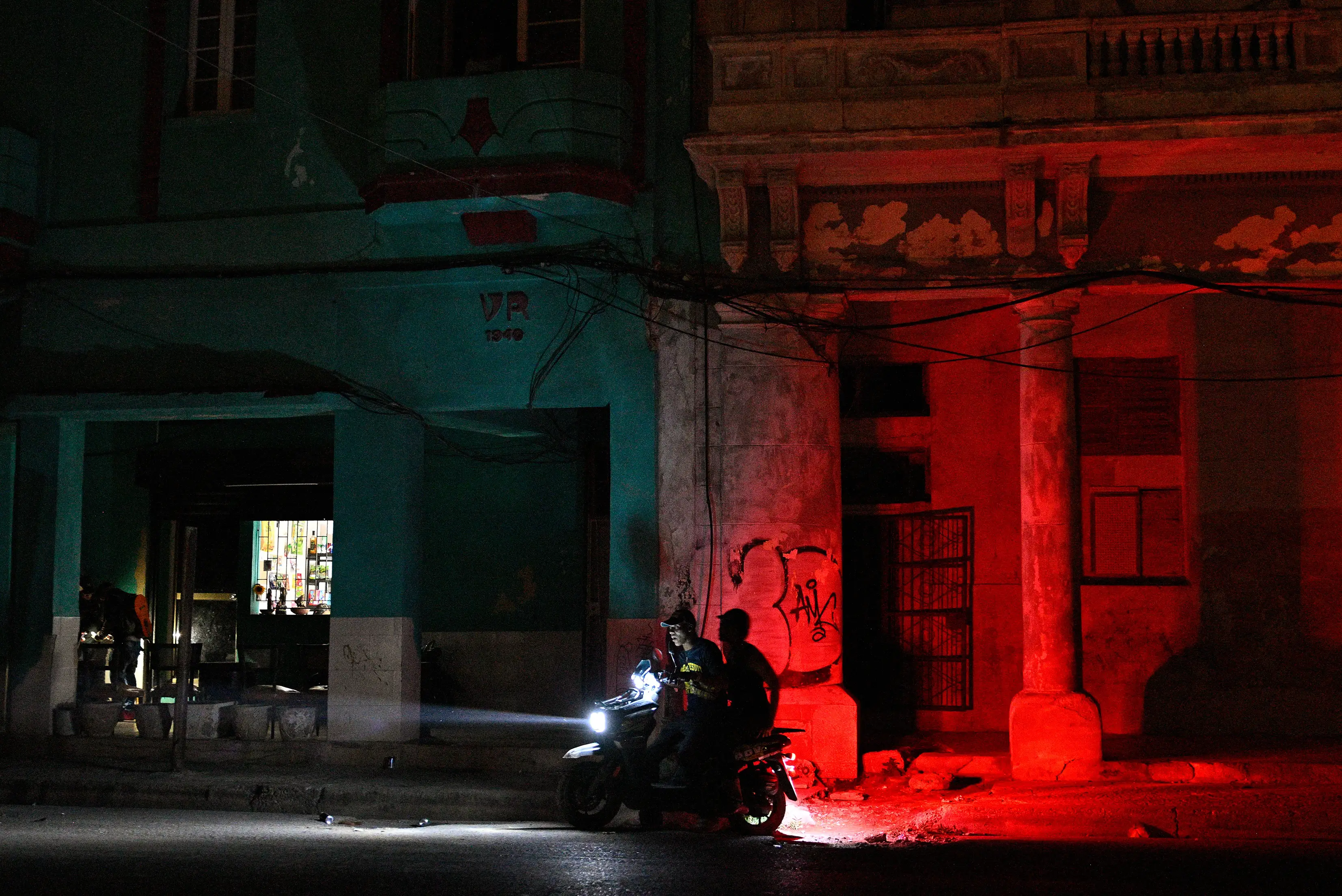 A blackout has been caused in Cuba by the US energy blockade (ADALBERTO ROQUE / AFP via Getty Images)
