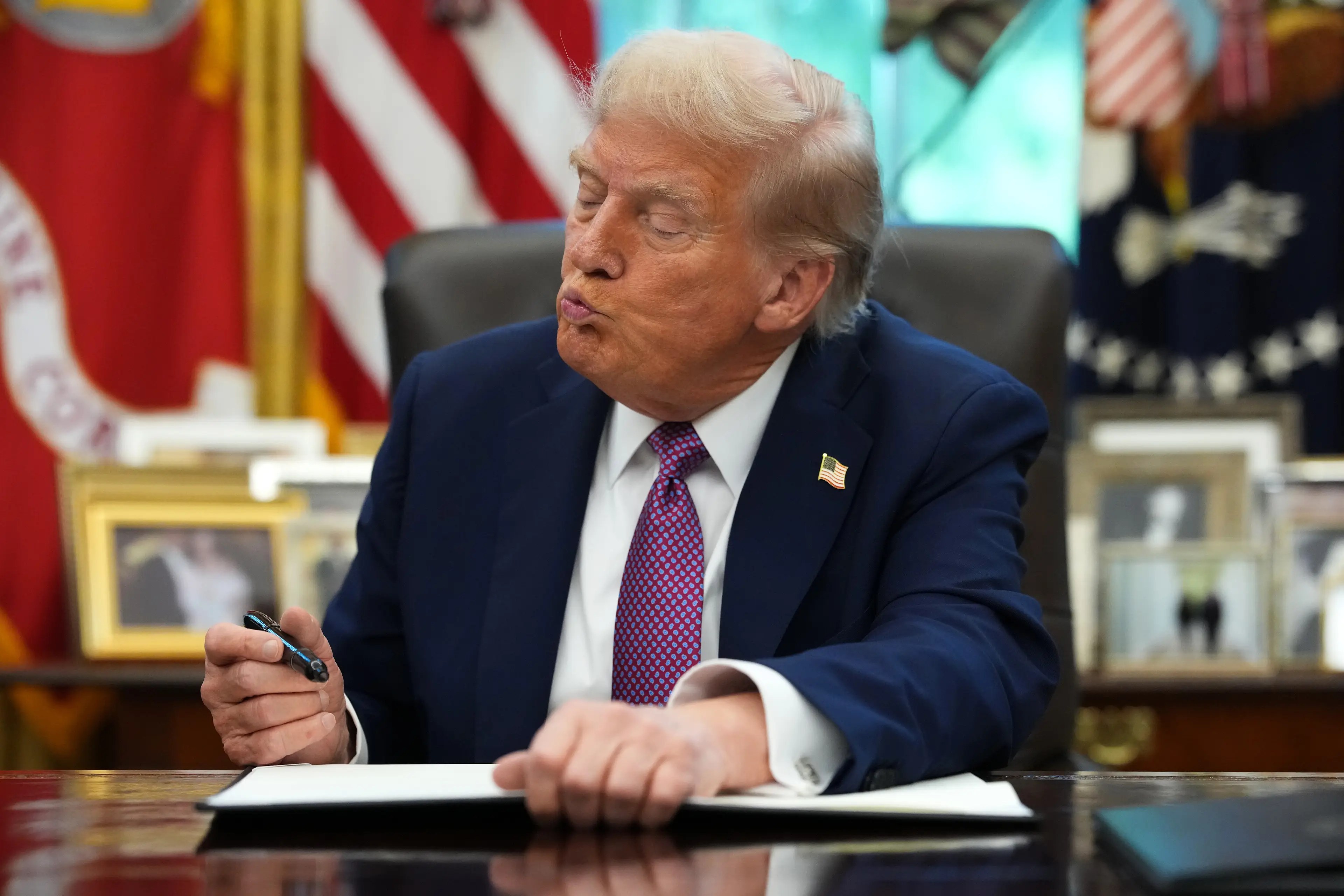 Trump previously announced mass deportation policies (Kevin Dietsch/Getty Images)