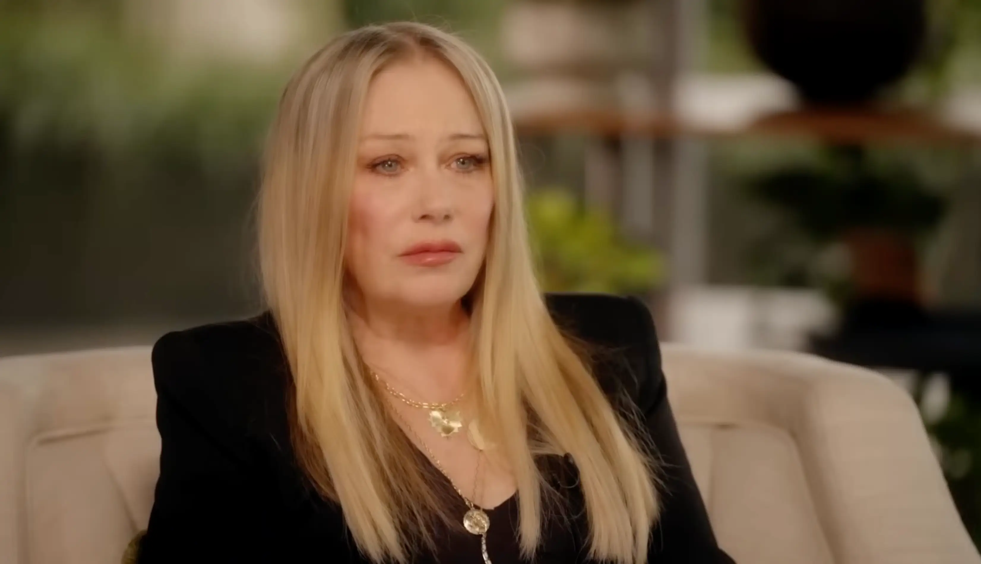 Christina Applegate has opened up about what life is like living with MS (Good Morning America)