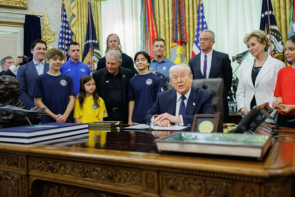 To celebrate the return of the Presidential Physical Fitness Award, Trump welcomed some youngsters into the White House (Tom Brenner/The Washington Post/Bloomberg via Getty Images)