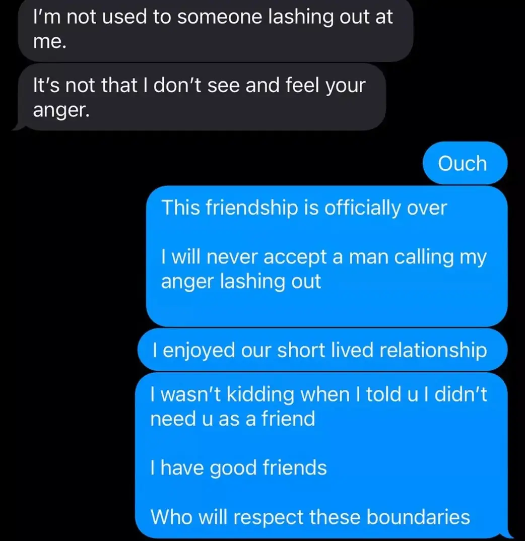 In the same day, he shared a series of text messages with an unknown recipient (Instagram/justinbieber)