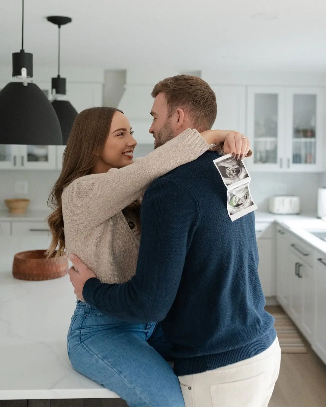 Hailie and Evan McClintock's baby will arrive in 2025 (Instagram/@hailiejade)