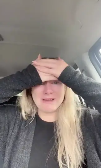 One woman shared her 'nightmare' hairdressing experience.