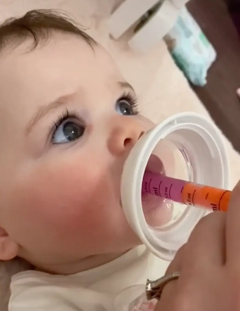 Hannah's little one is none the wiser (