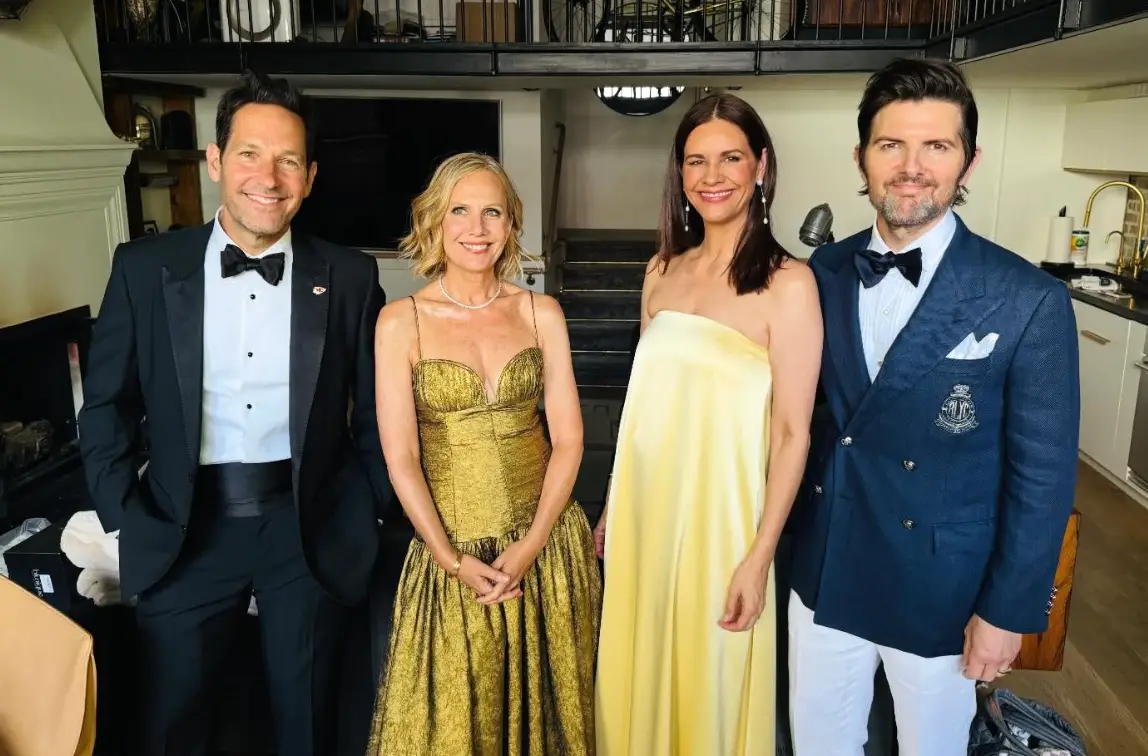 (Instagram/@mradamscott)