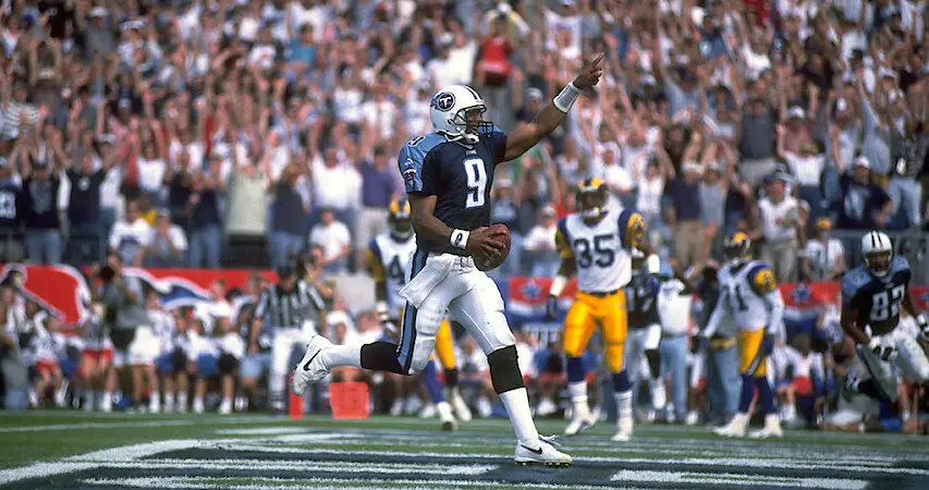 The documentary explores the rise of NFL quarterback, Steve McNair, and the perplexing details surrounding his shocking murder in 2009.(Netflix)