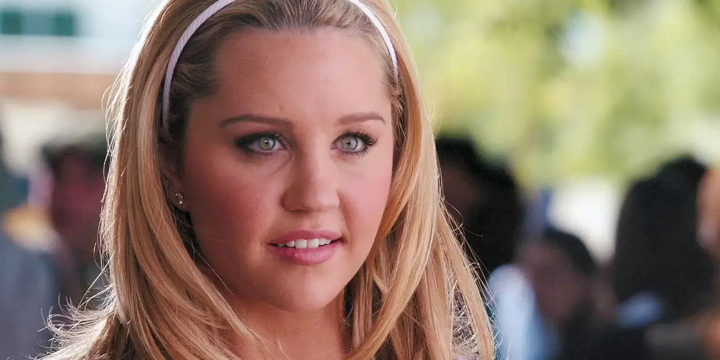 Amanda Bynes in Easy A.