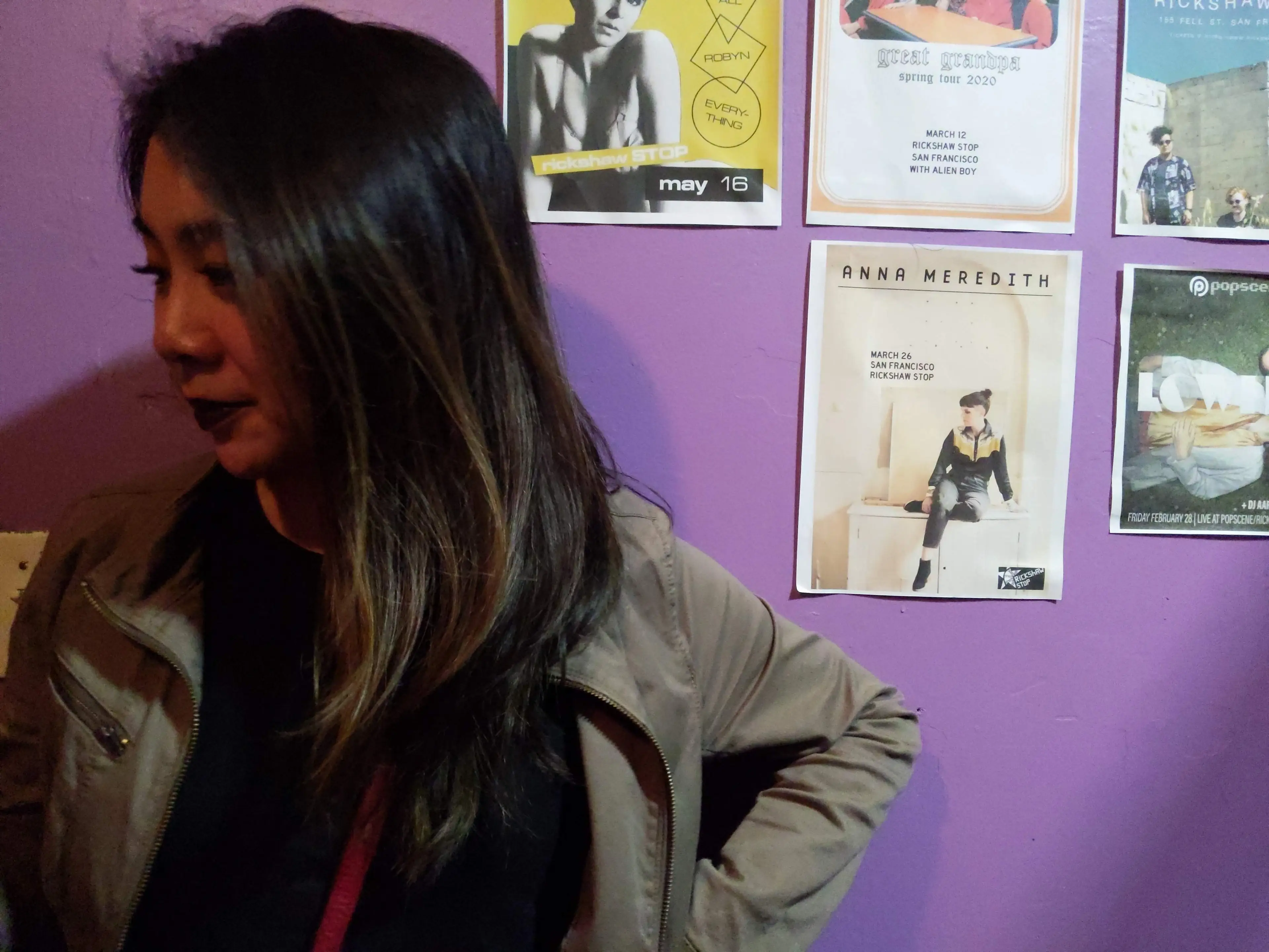 Jane is investigating 'pig butchering'. (