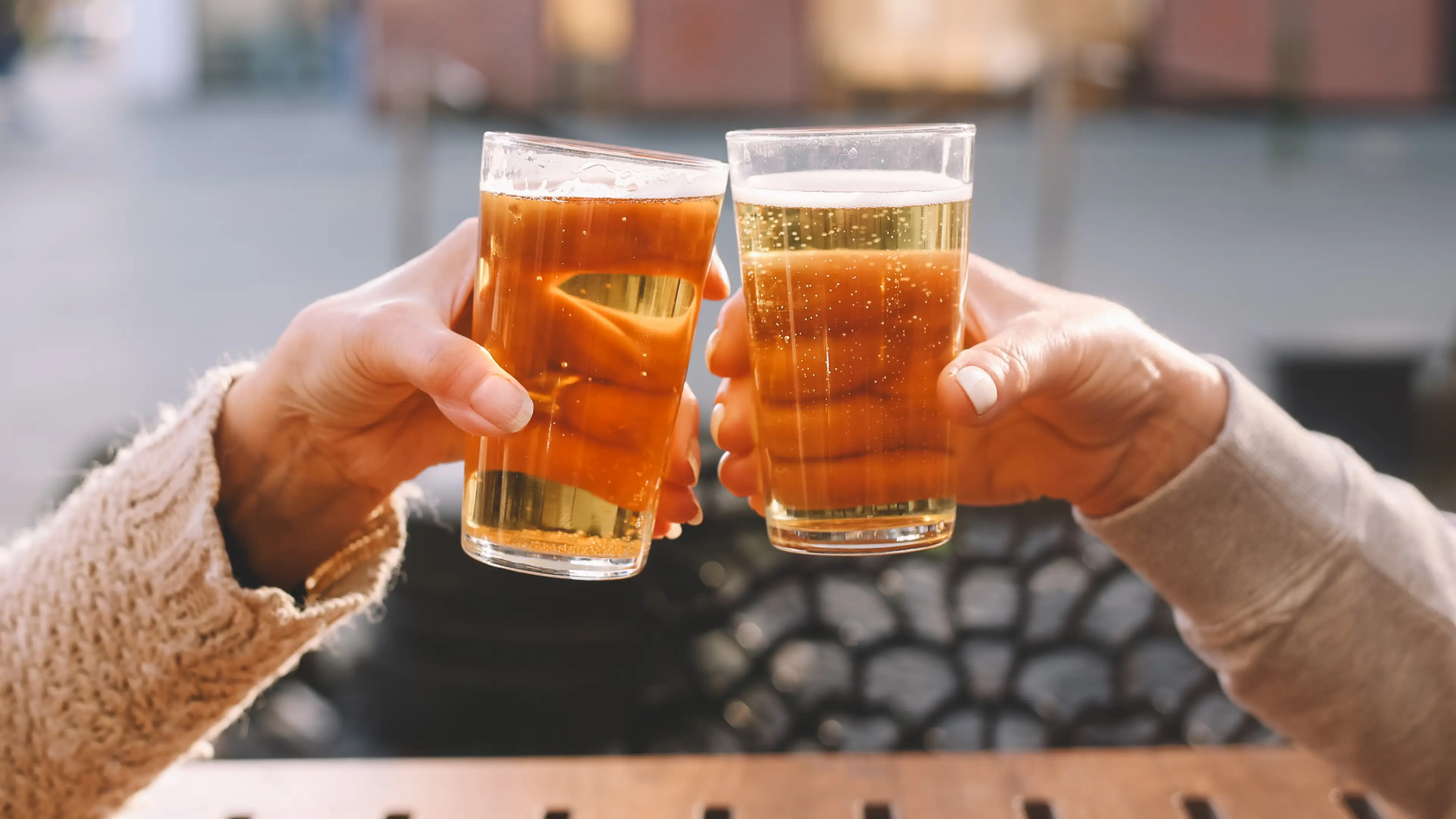 Everything one single alcoholic drink can do to your body