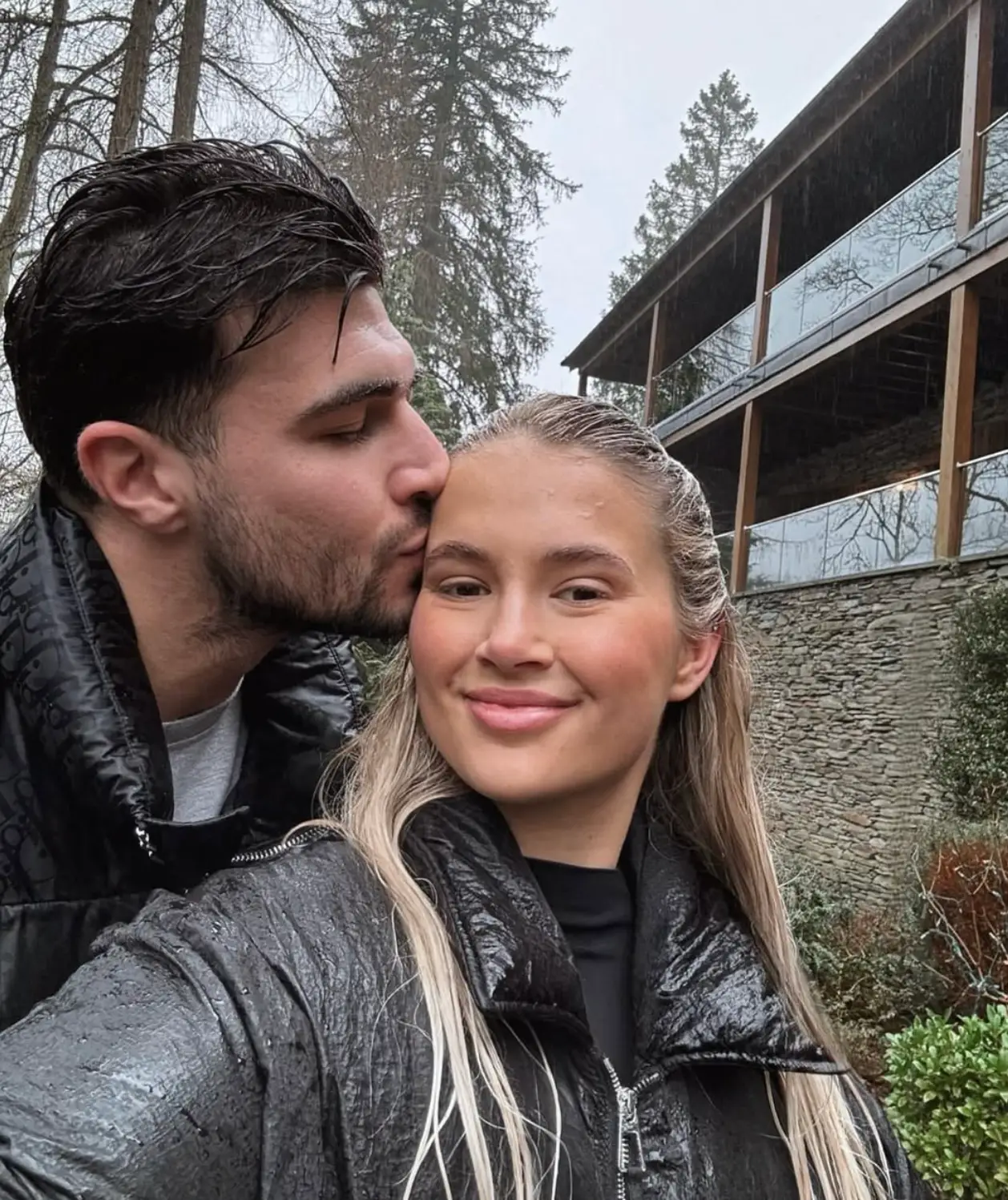 Rumours have swirled (mollymae/Instagram)