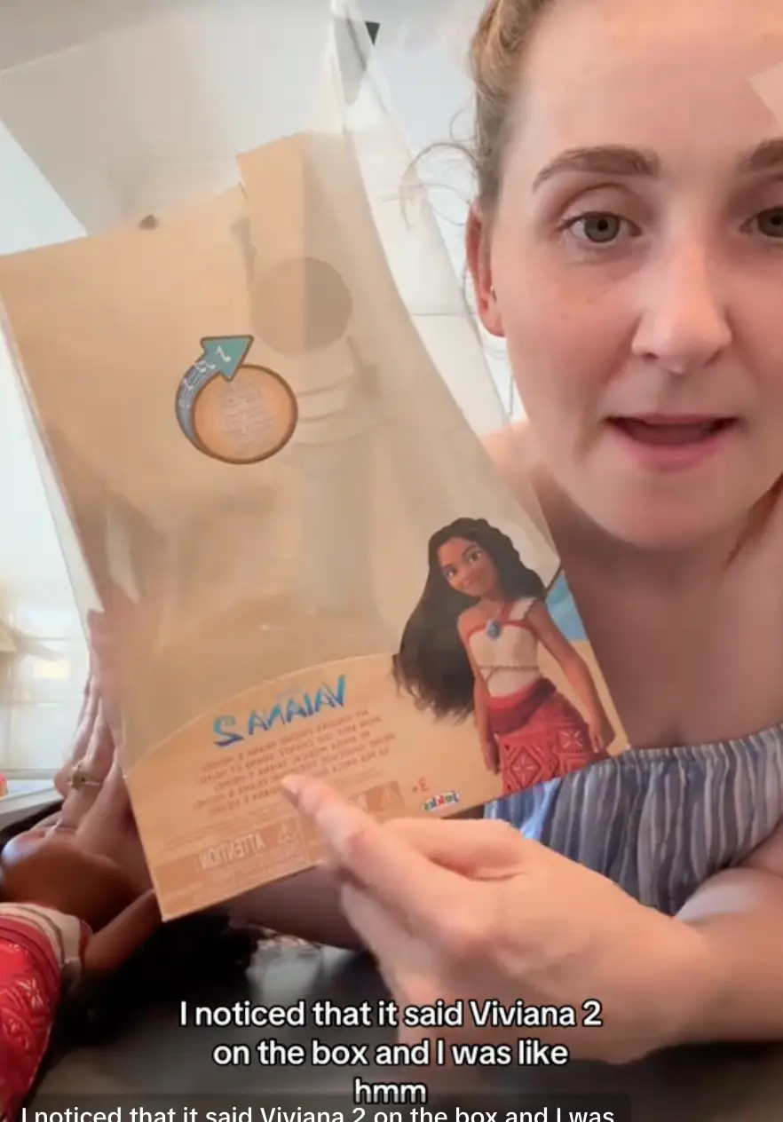 The name was different on the mum's box (TikTok/@taylacespedes)