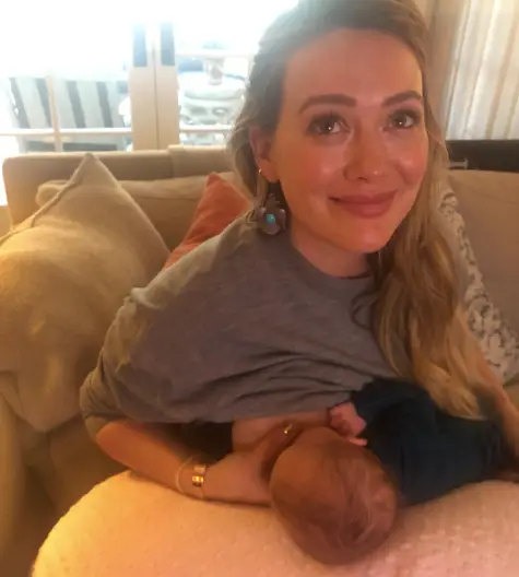 Hilary Duff shared a candid post about breastfeeding in 2019 (@hilaryduff/Instagram)