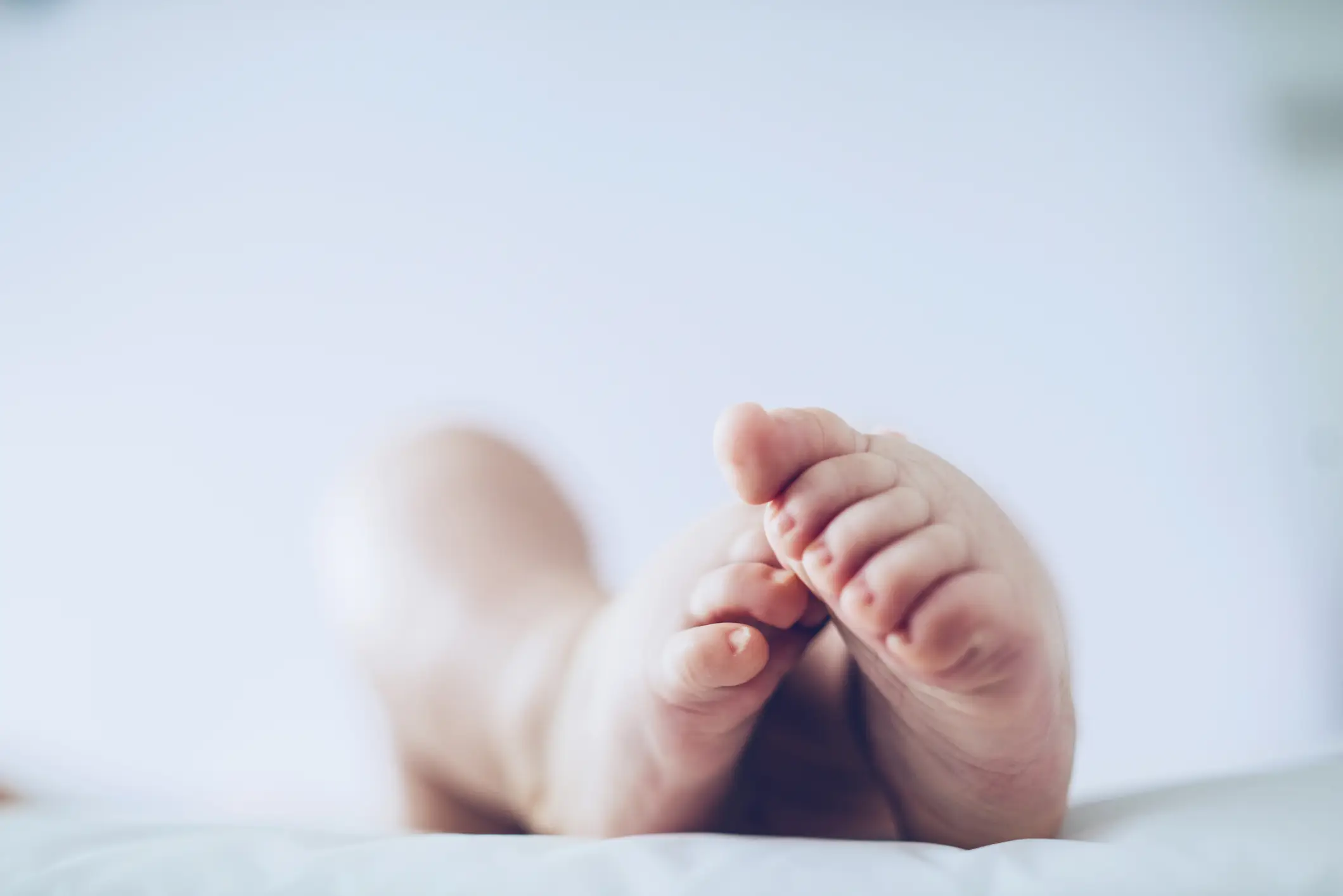 The ideal room temperature for a sleeping baby is between 16–20°C (Getty Stock Images)
