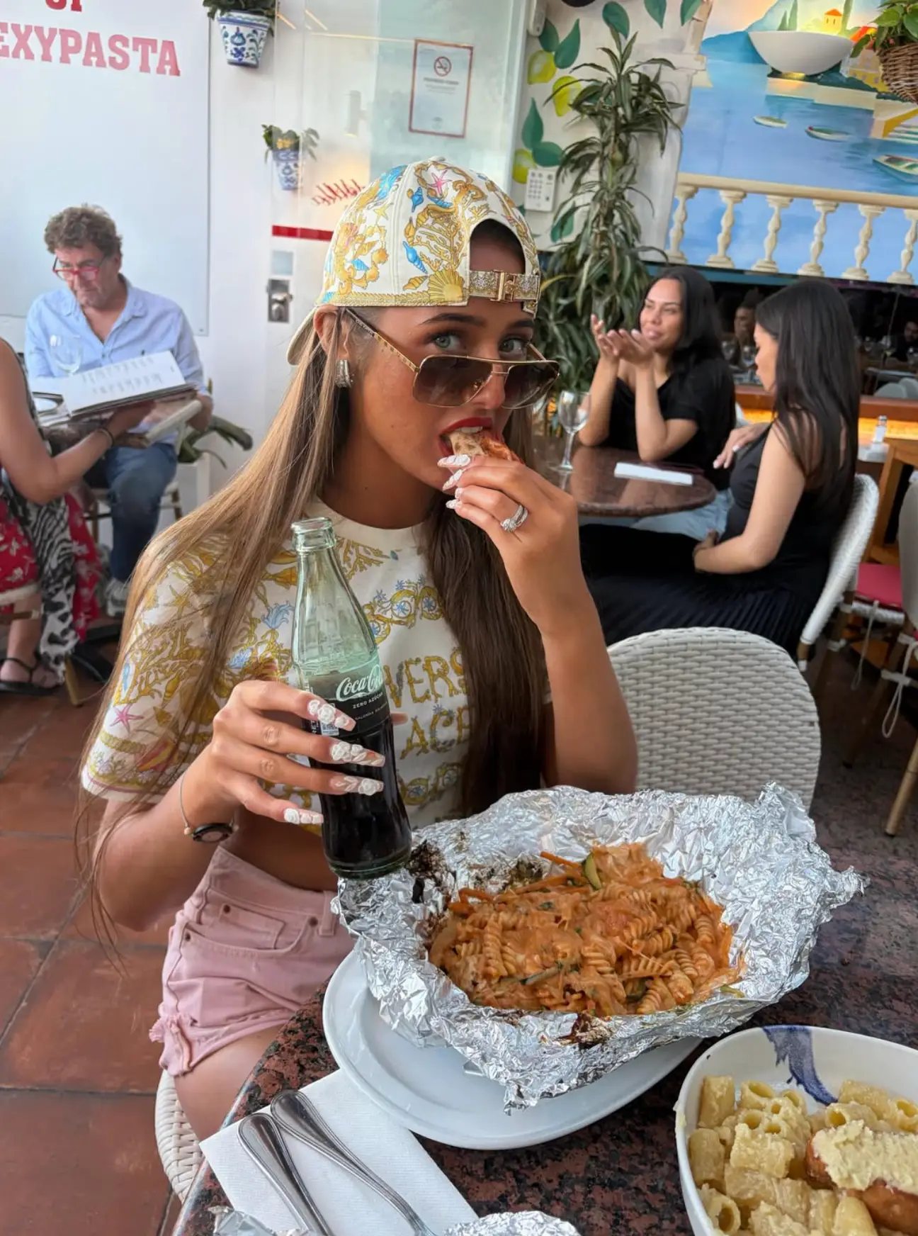 The couple have been sharing pictures of the restaurants they've visited (Instagram/venezuelaprice1)