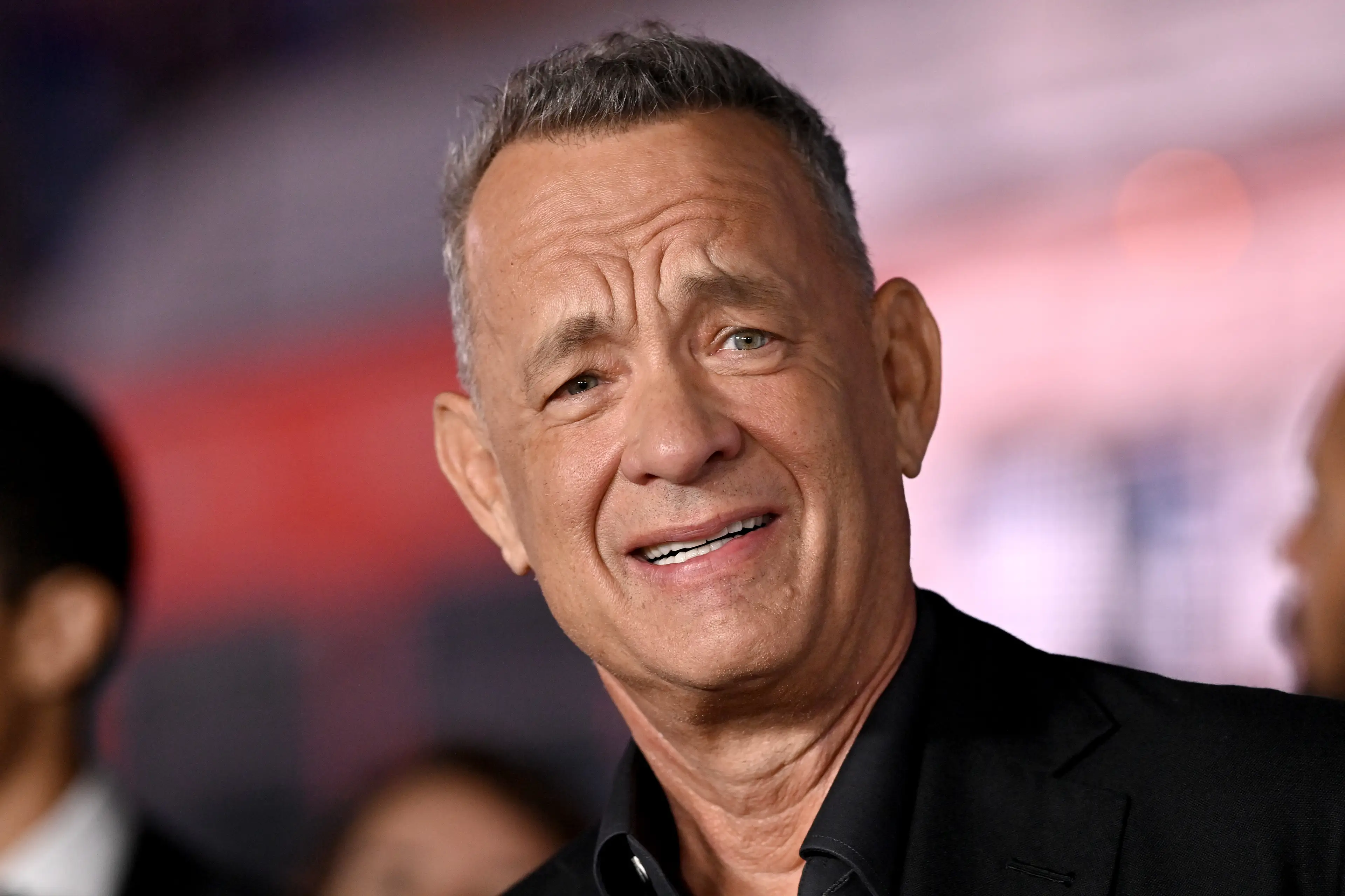 Tom Hanks was spotted on the train (Axelle/Bauer-Griffin/FilmMagic)