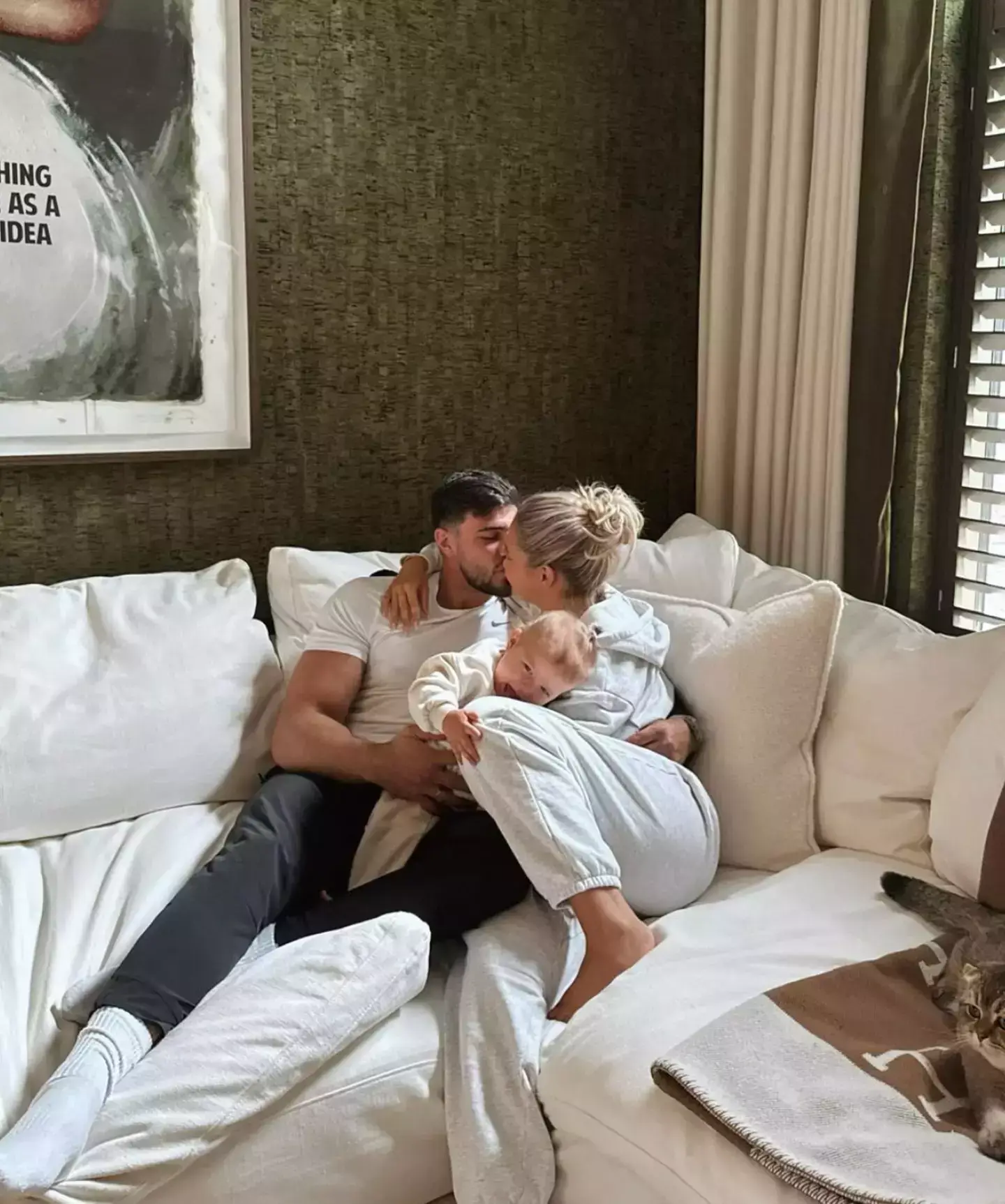 Molly-Mae Hague and Tommy Fury with daughter Bambi (Instagram/@mollymae)