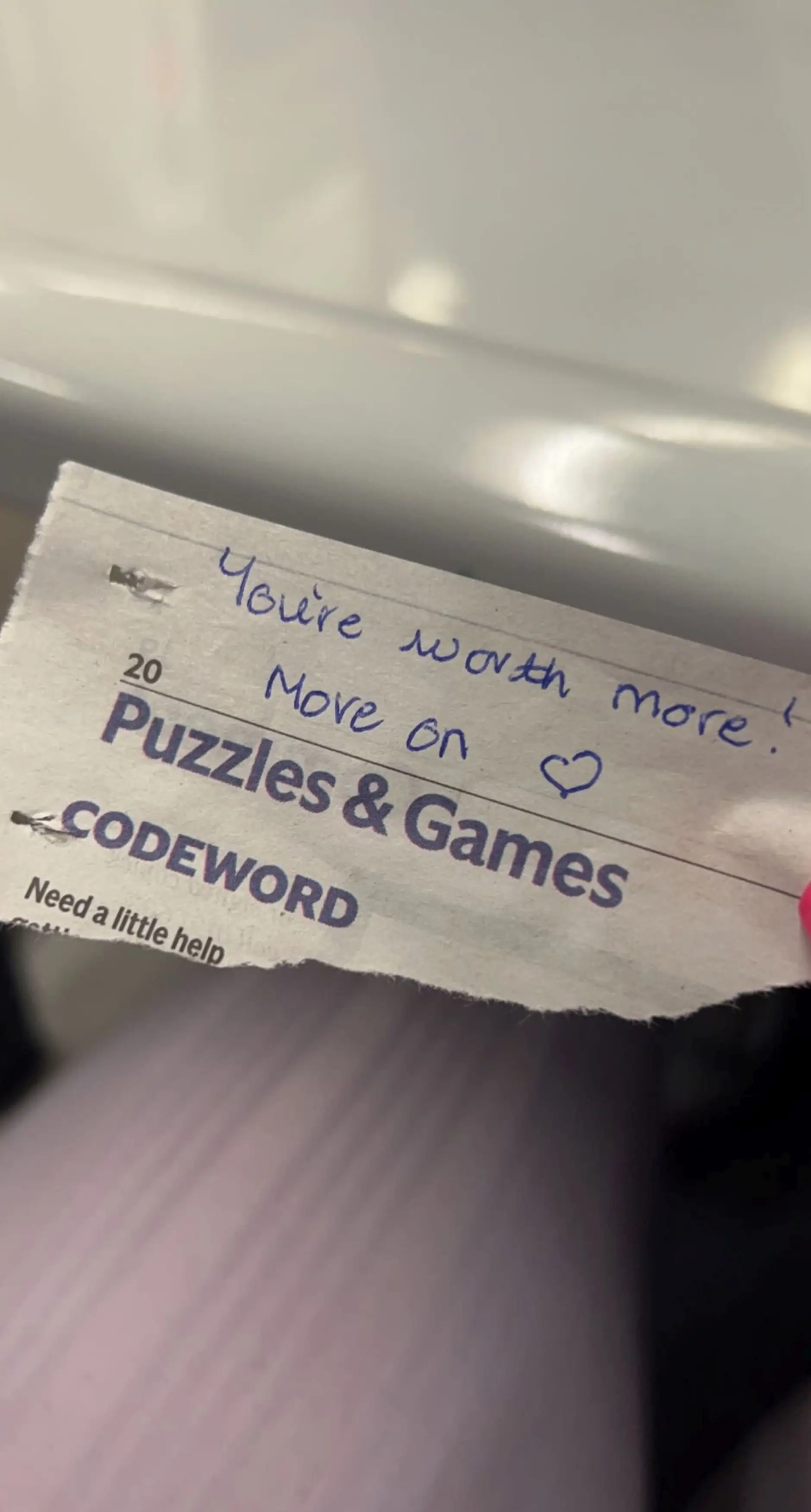 The note reaffirmed Karyn's worth (