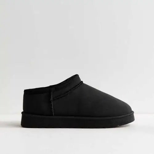 New Look Black Faux Suede Low Top Lined Boots