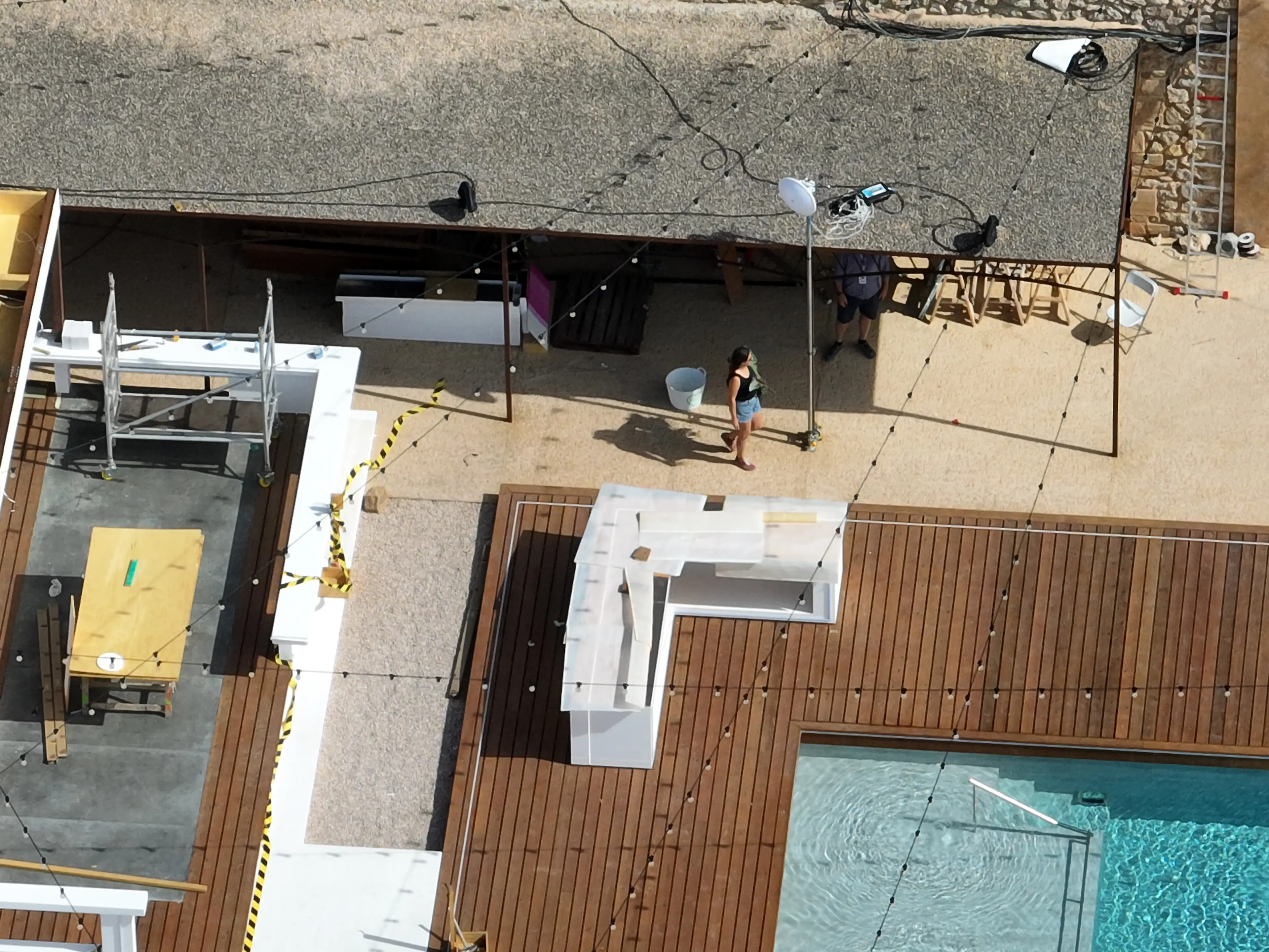 The new villa is still under construction.