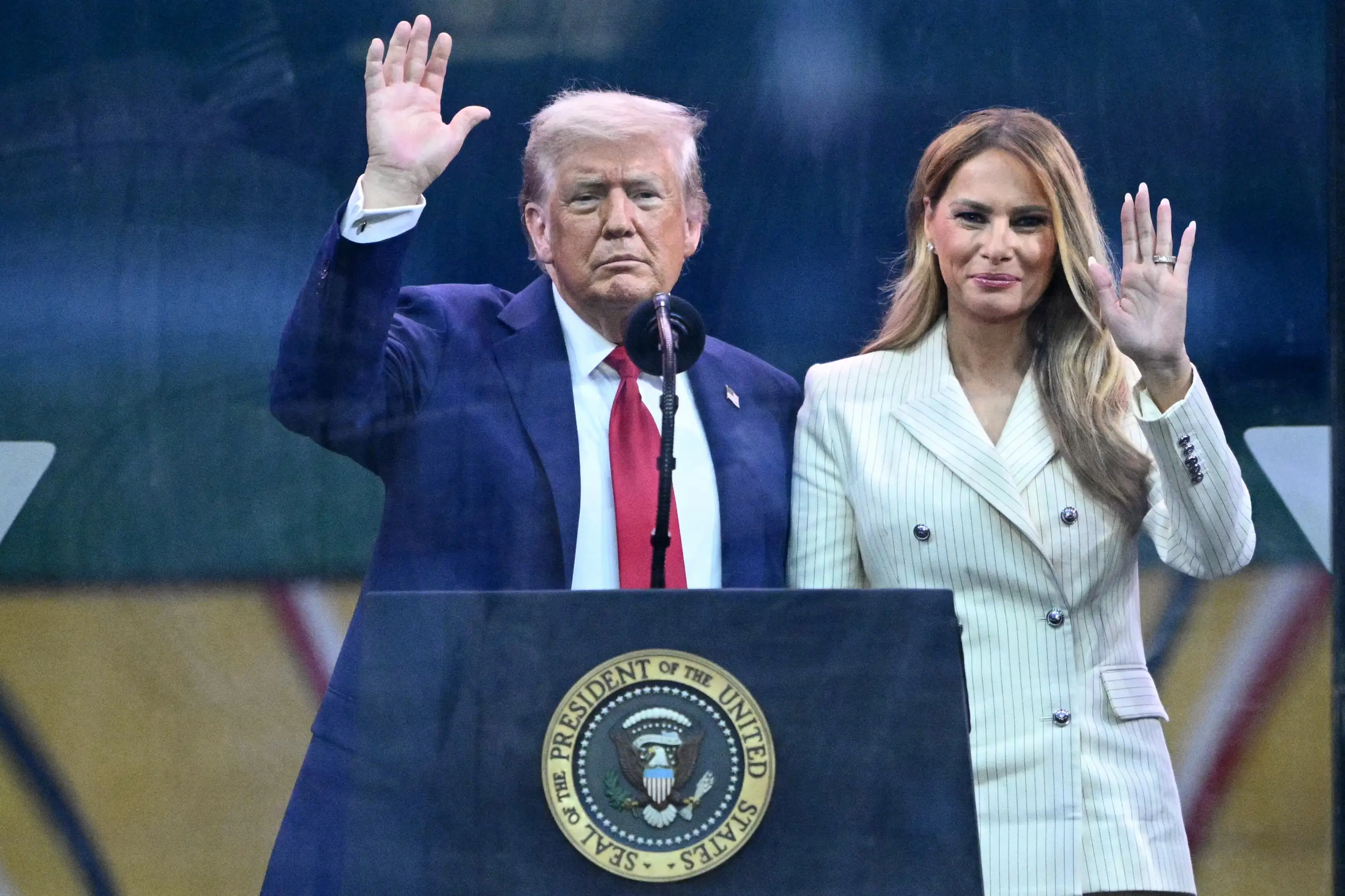 A body language expert has weighed in on a viral clip of First Lady Melania Trump (MANDEL NGAN/AFP via Getty Images)