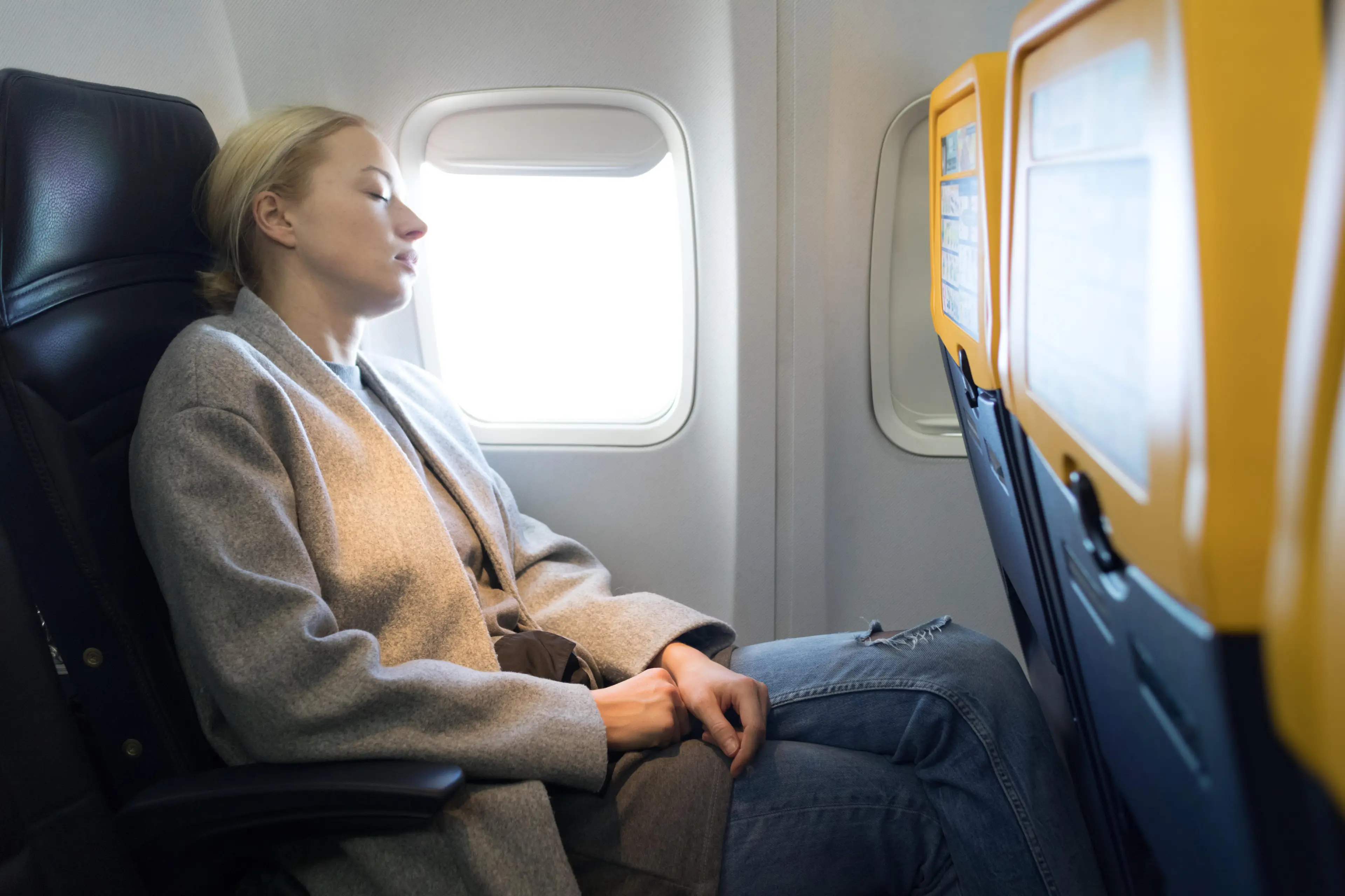 Most people blamed the airlines themselves for having planes with such cramped seating areas.