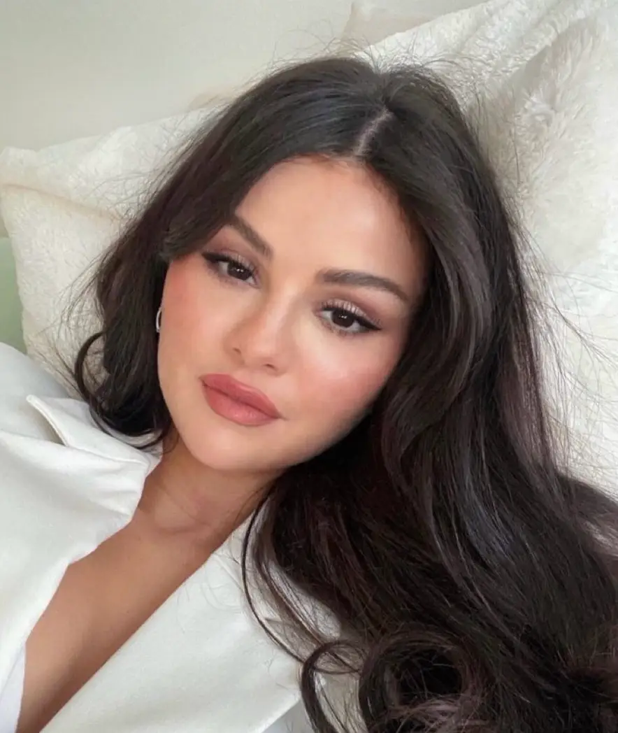 There's been rumours of an alleged feud between Selena Gomez and Hailey Bieber for years now (Instagram/@selenagomez)