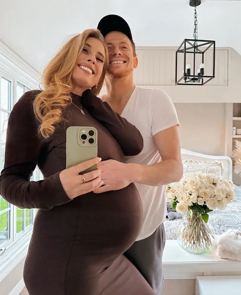Stacey and Joe are expecting a baby girl.