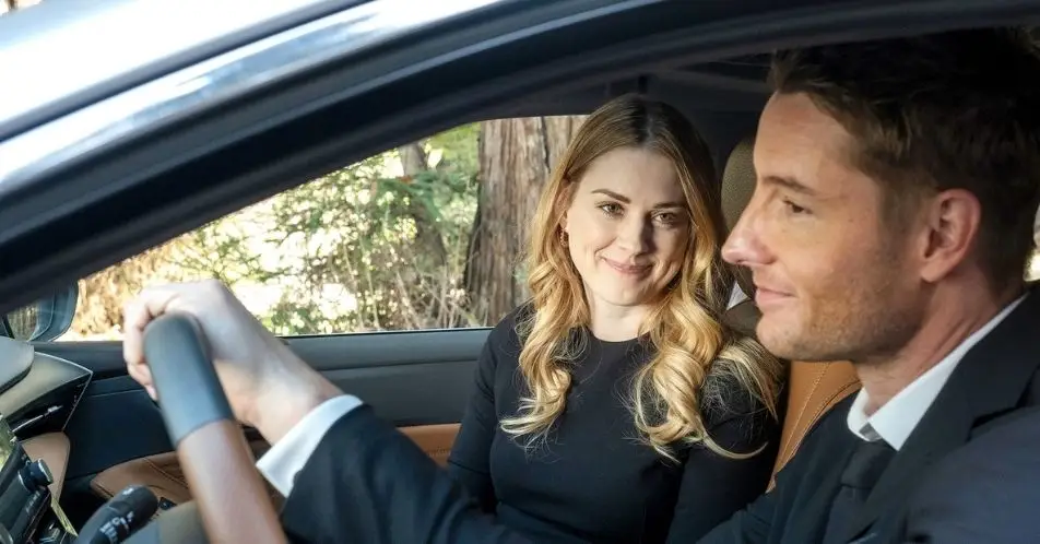 Die-hard Sophie fans are waiting for Kevin to win her back. (