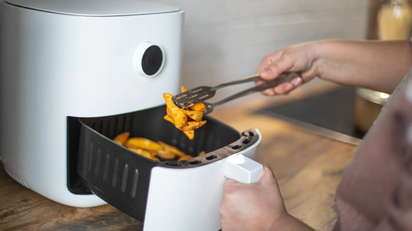 Air fryer owners issued major warning over one mistake that could cost them their homes