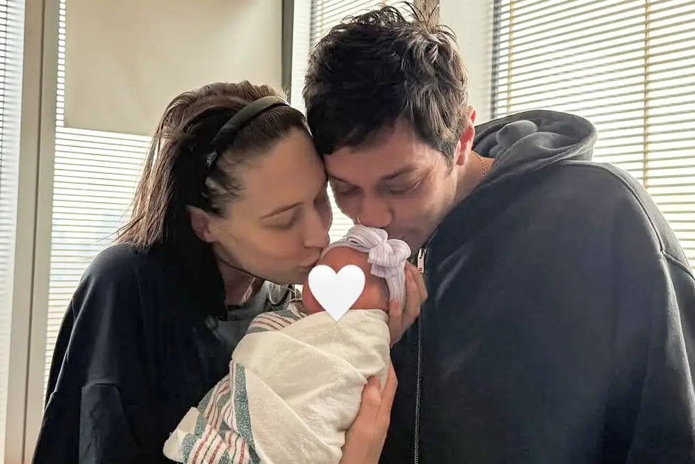 Davidson welcomed his daughter with girlfriend Elsie Hewitt last year (Instagram/@elsie)