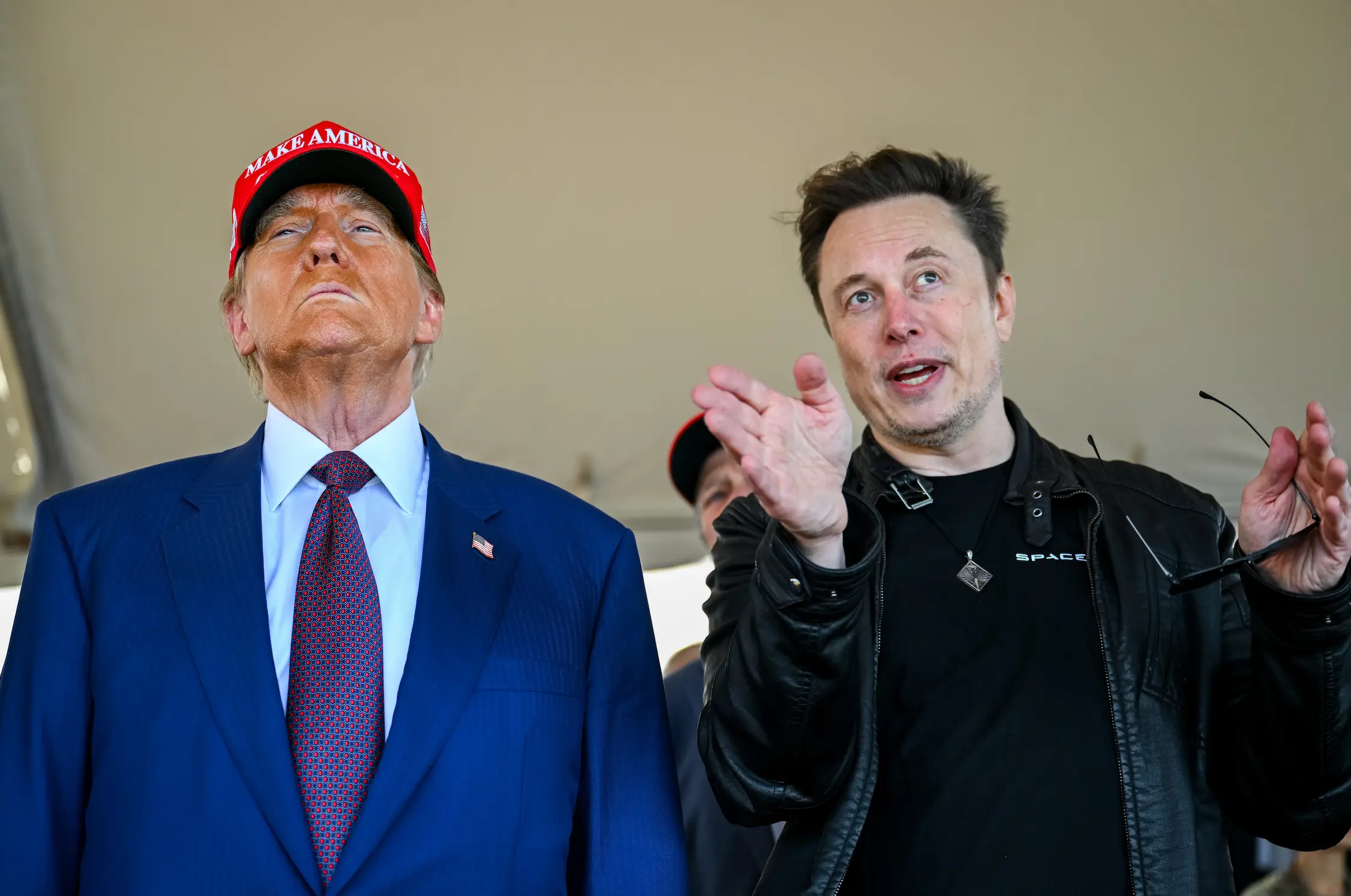 Trump recently reaffirmed that Musk's team will bring home the stranded astronauts (Brandon Bell/Getty Images)
