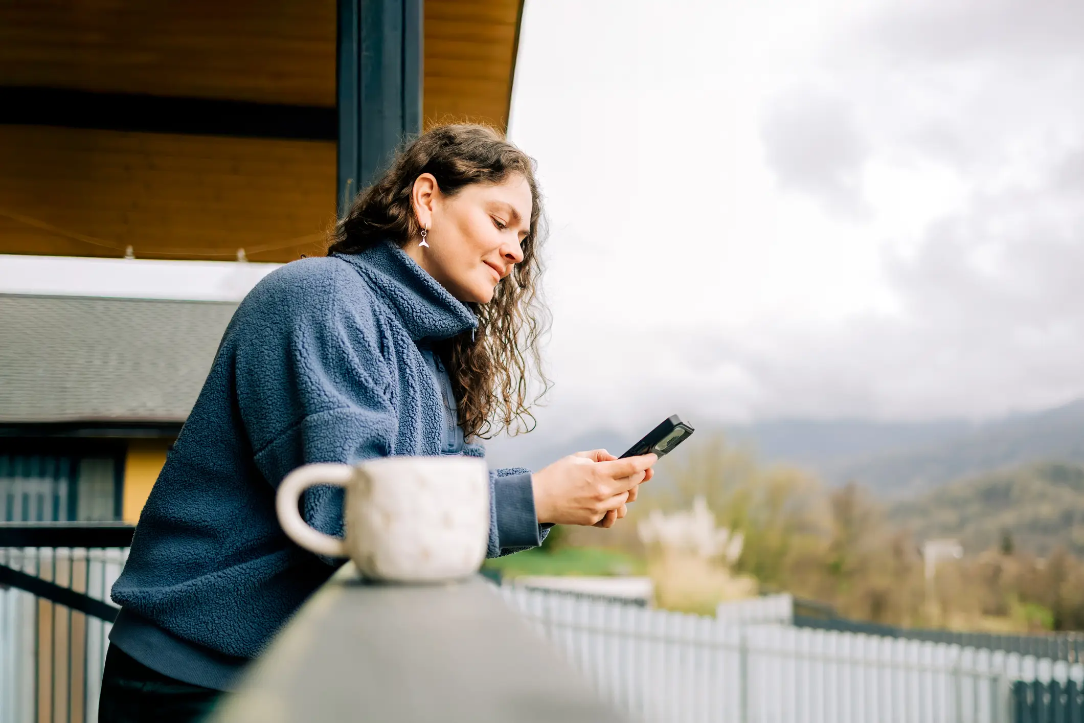It's the perfect time to manifest and let go of what no longer serves you (Getty Stock Image)