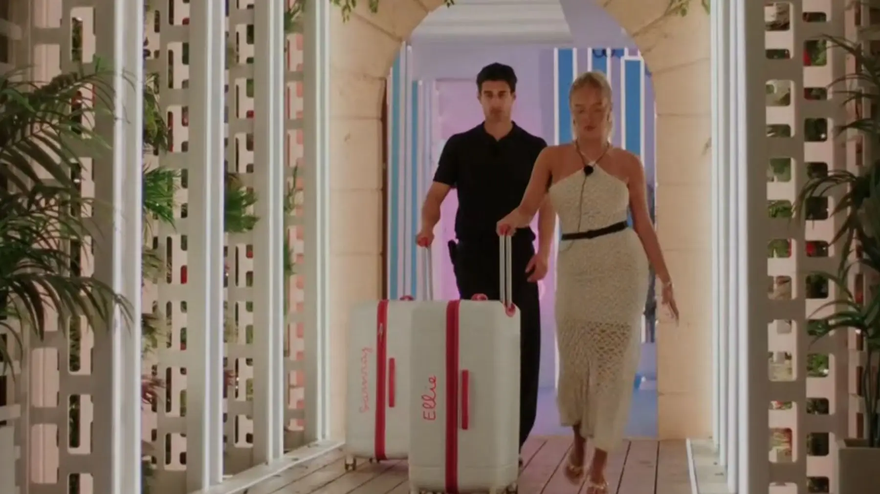 Dumped Islanders always leave with the iconic suitcase. Image credit: ITVX