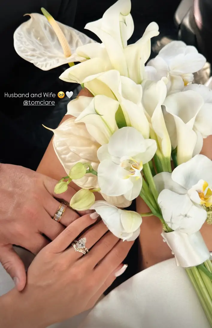The pair tied the knot at Stockport Town Hall (Instagram/@mollysmith19)
