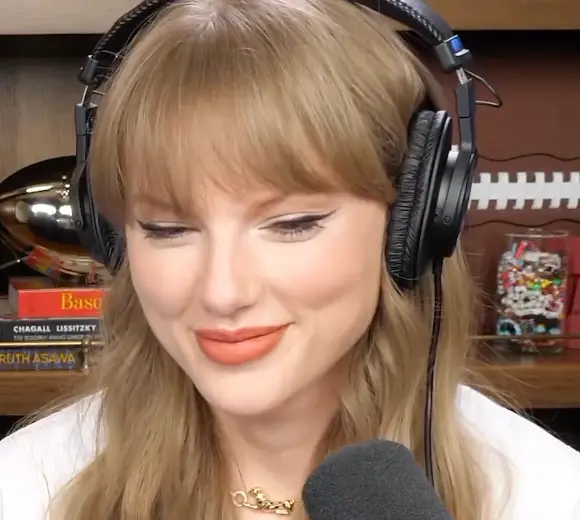 Taylor Swift is set to appear alongside Travis Kelce in tomorrow's podcast episode (13 August) (New Heights)