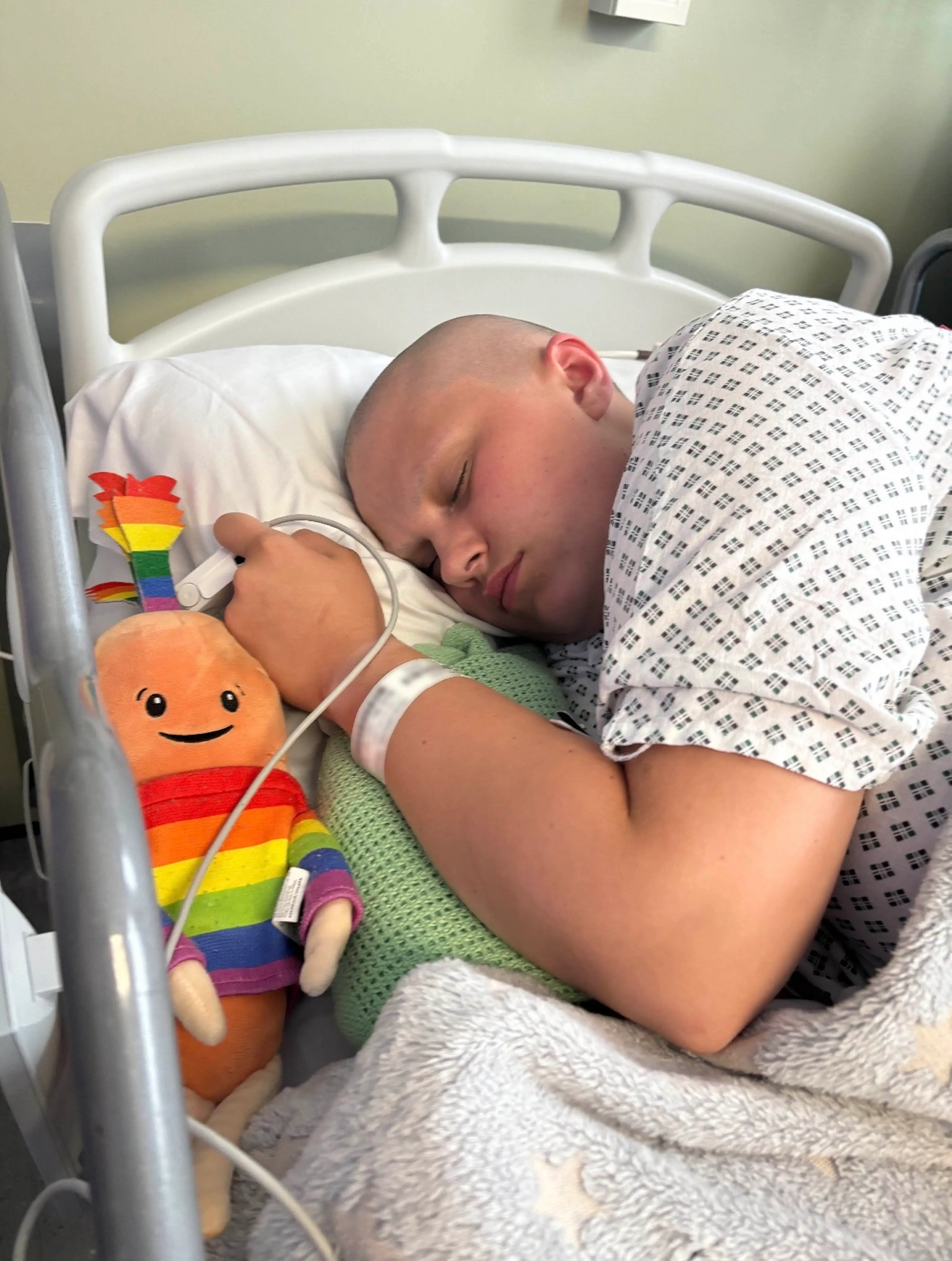 Phoebe suffered from hair loss, too (SWNS)