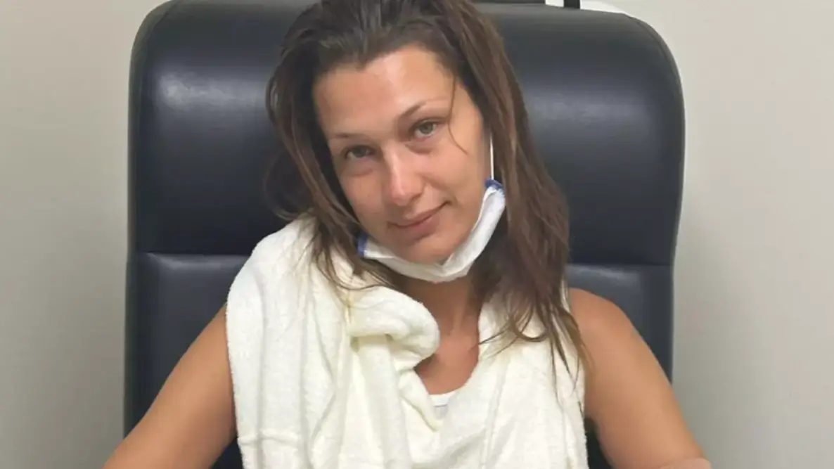 Instagram/@bellahadid