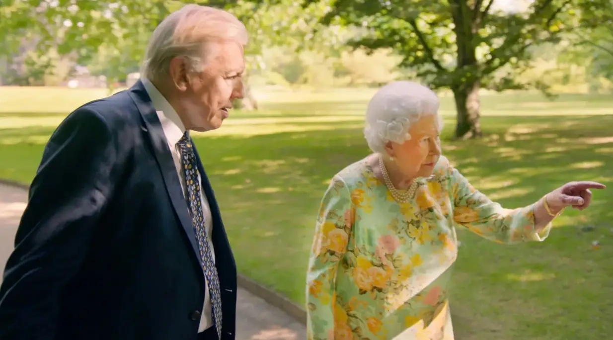 The Queen made a comment to Sir David while filming a documentary for ITV (ITV)