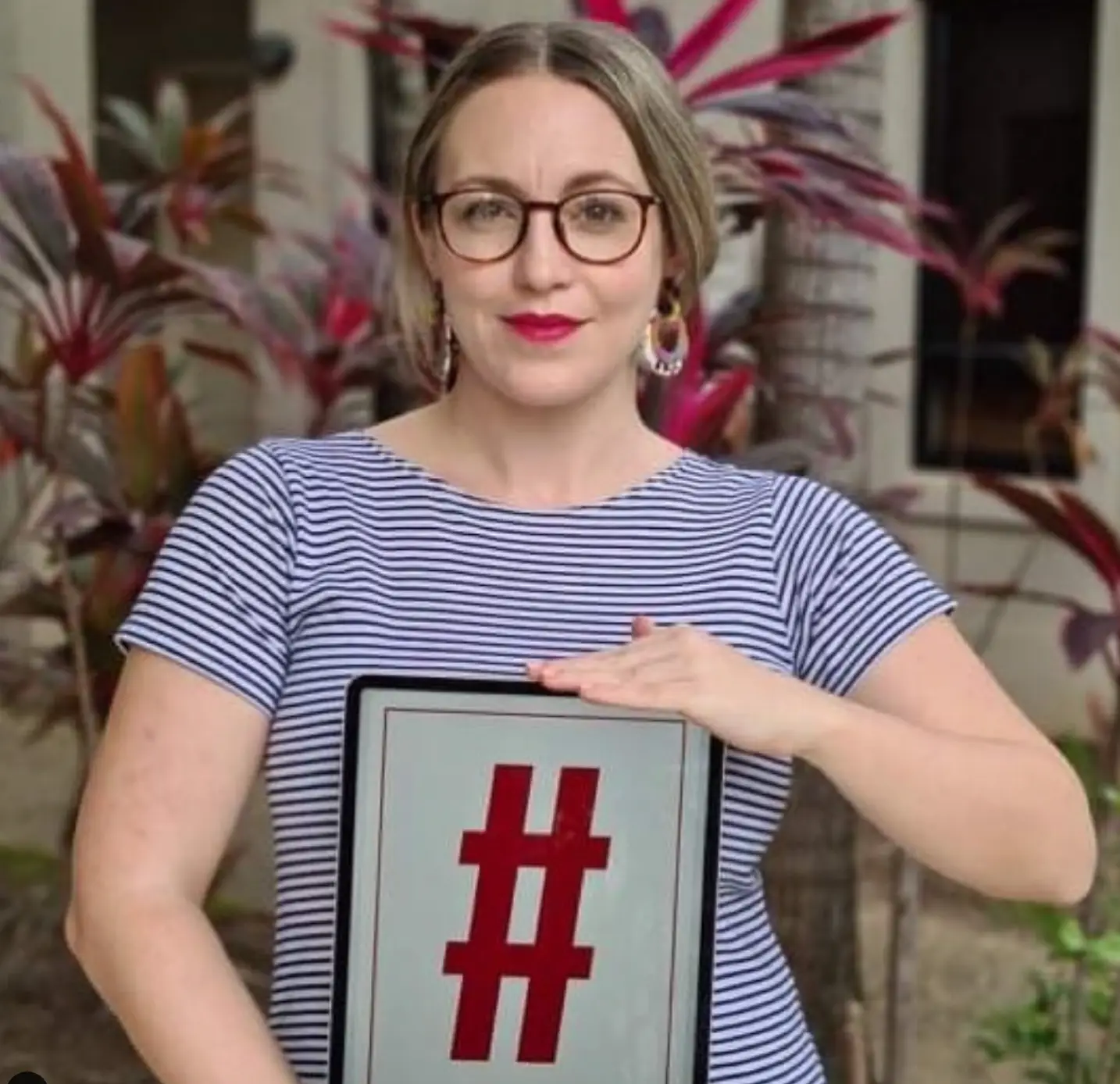 Jody was diagnosed with stage 2 rectal cancer, two weeks before she turned 29. (Instagram/Cells Behaving Badly)