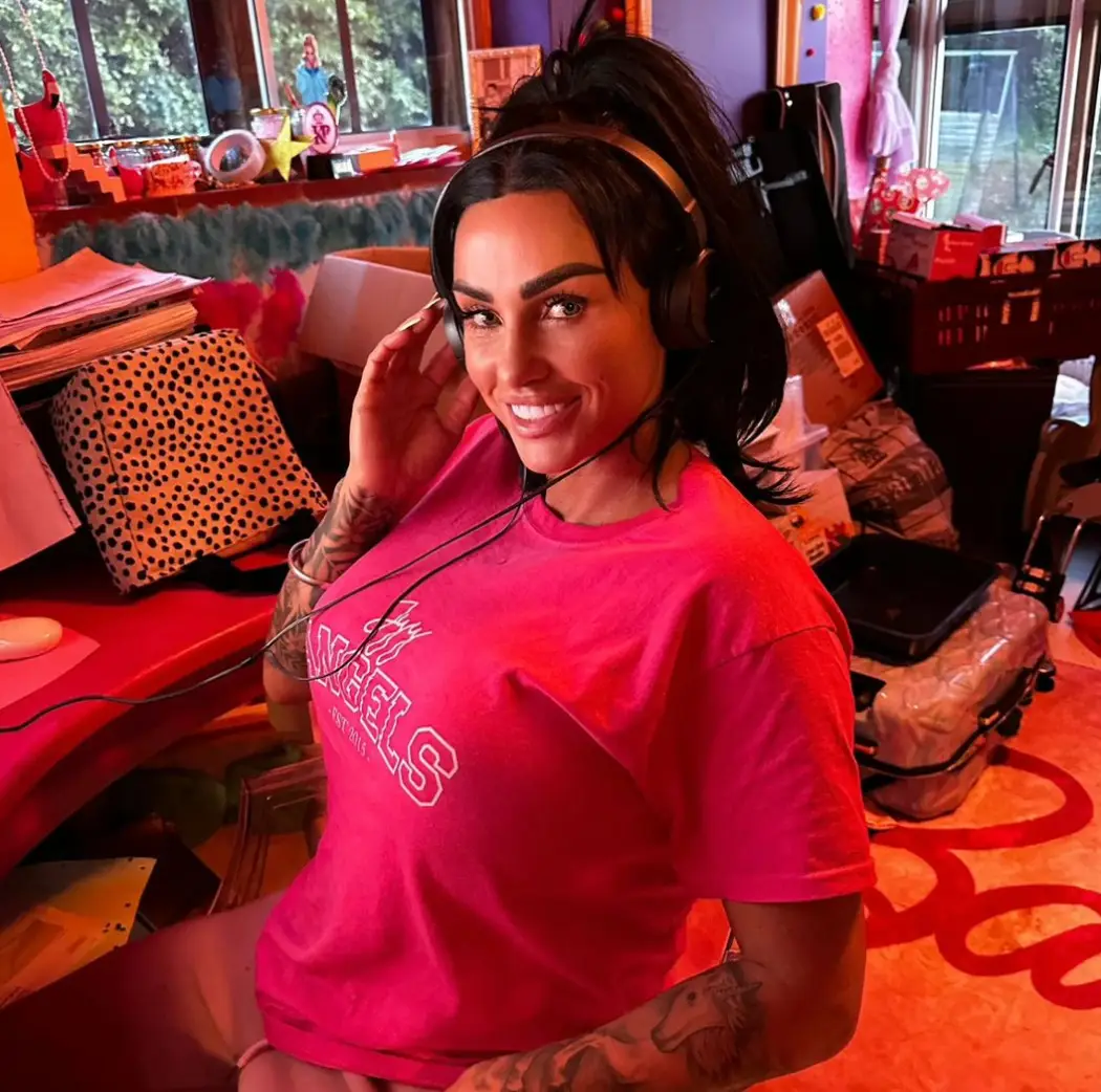 Katie spoke about the incident again on her podcast.