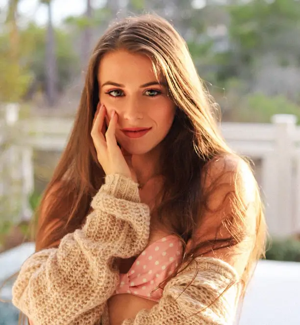 Caitlin Beadles is known as Mrs. Bieber by many. (Instagram/@caitlinbeadles)