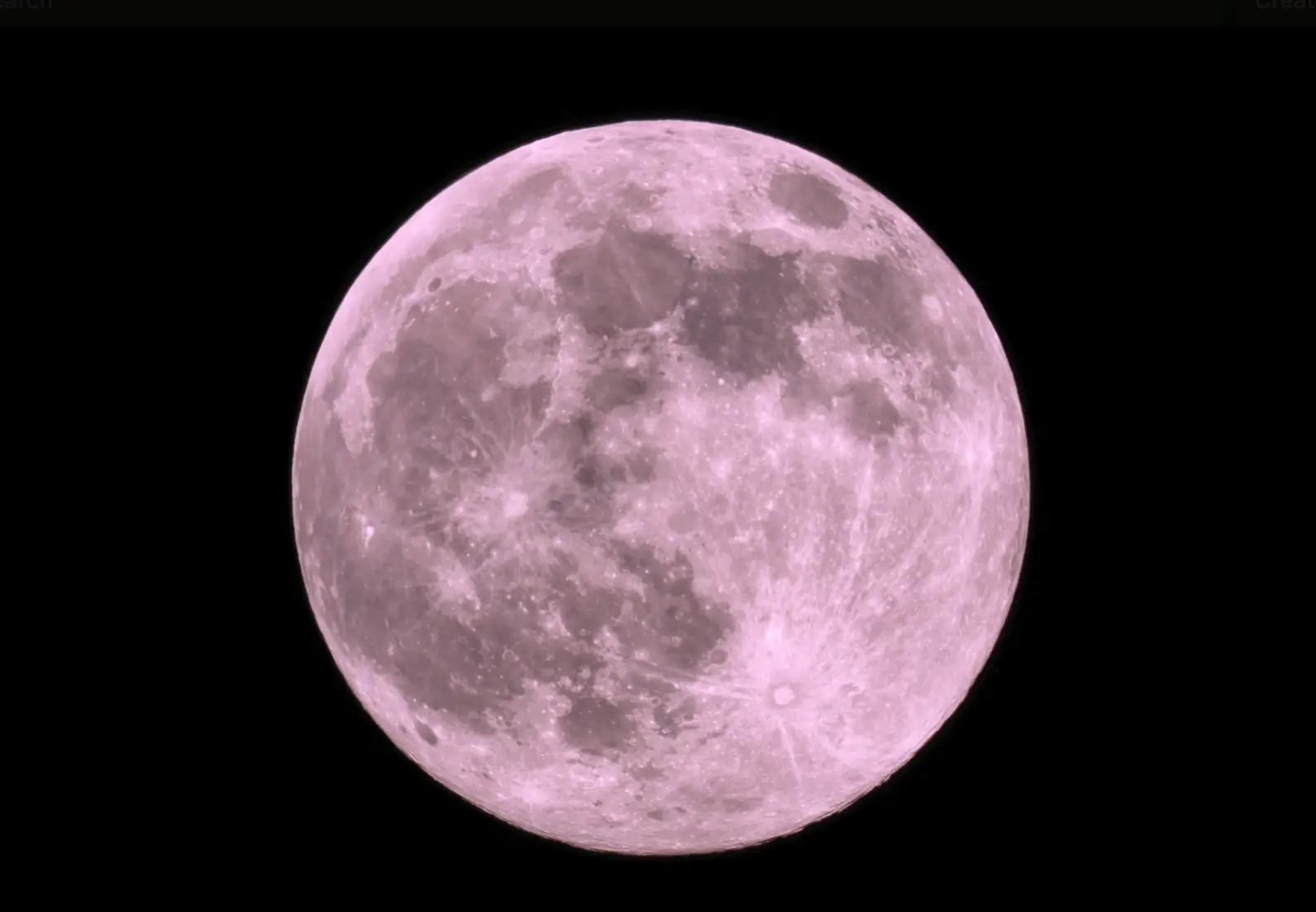 The Full Moon is 'notorious' for taking away sleep (Getty Stock Images)