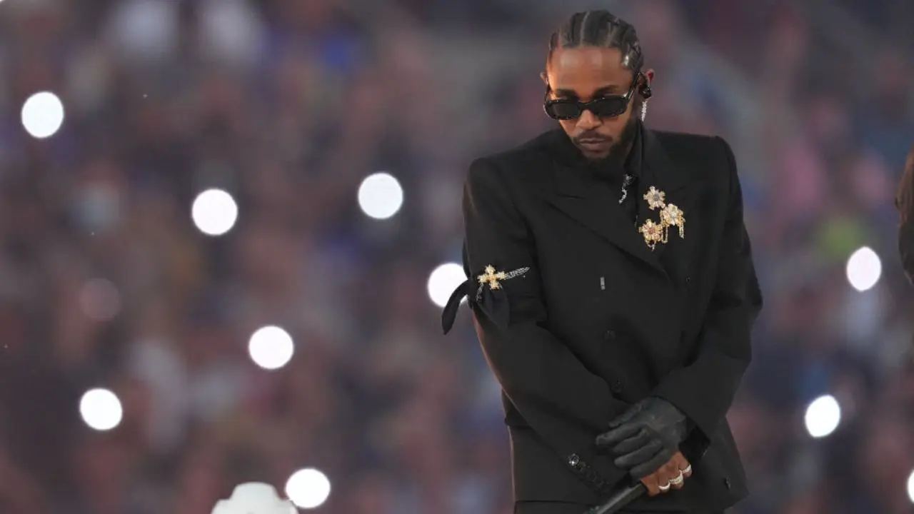 How to watch the Super Bowl and half time performance in the UK for just 99p