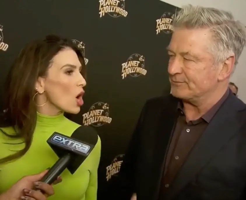 Hilaria Baldwin seemed visibly annoyed with her husband Alec during a recent interview (ExtraTV)