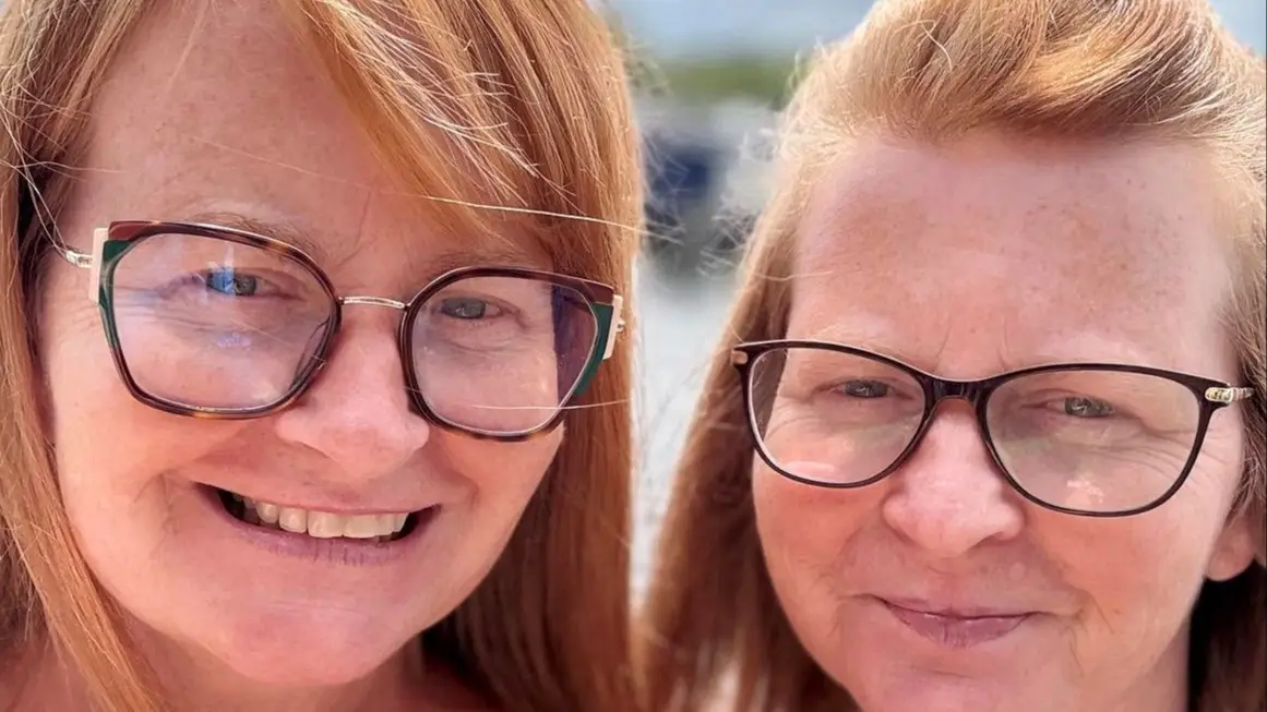 Identical twins both diagnosed with same cancer weeks apart after one noticed subtle change in body