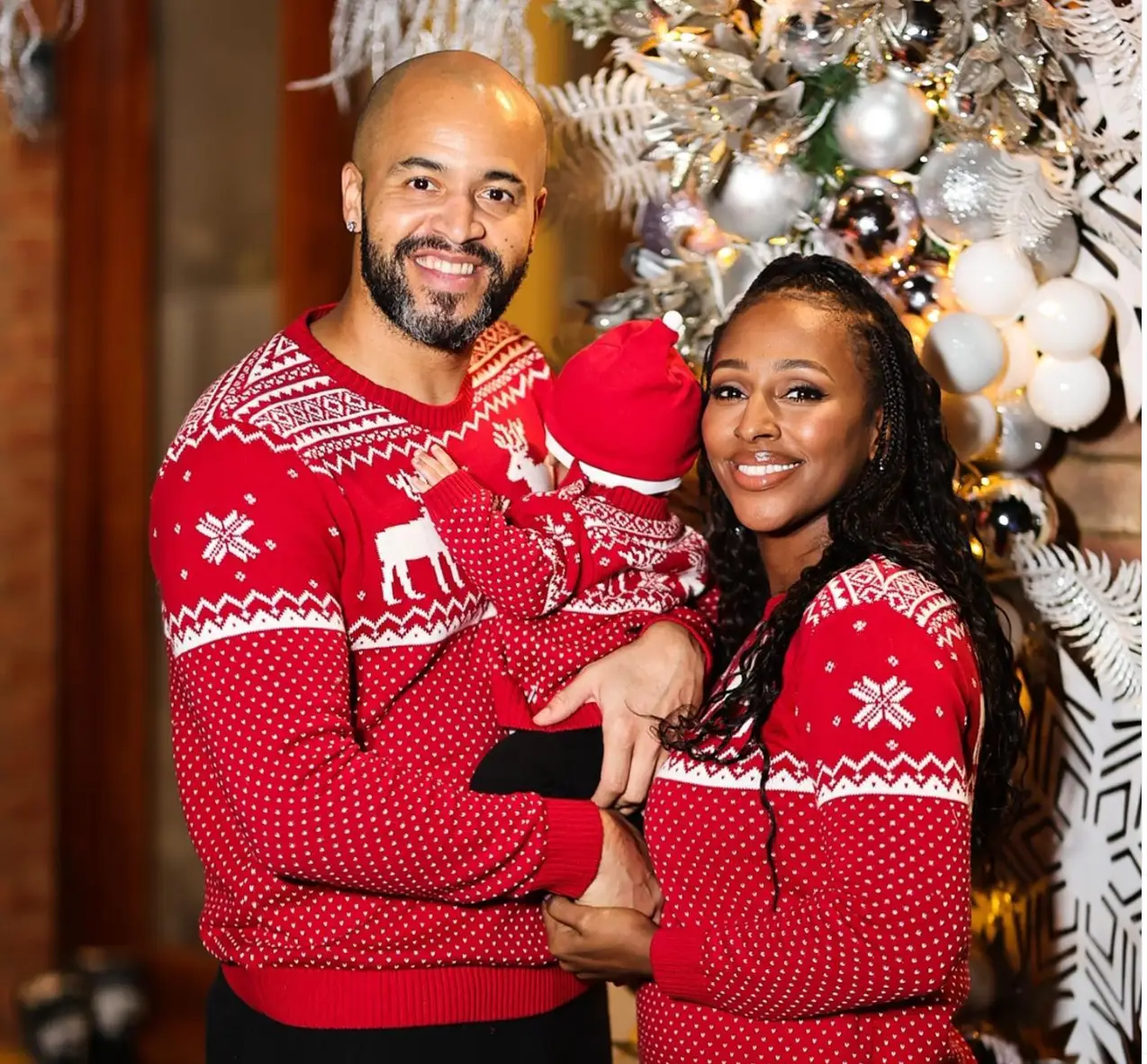 Alexandra calls her baby Grape online.