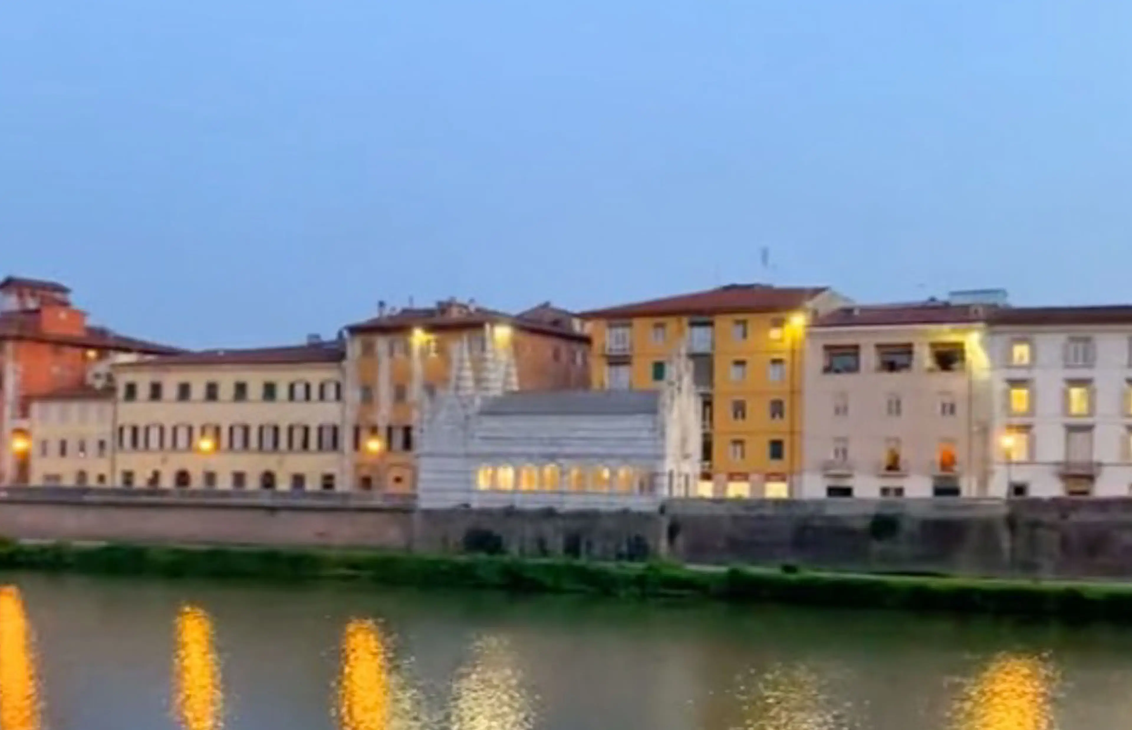 She did some sight-seeing, ate pizza and even fit in some shopping.