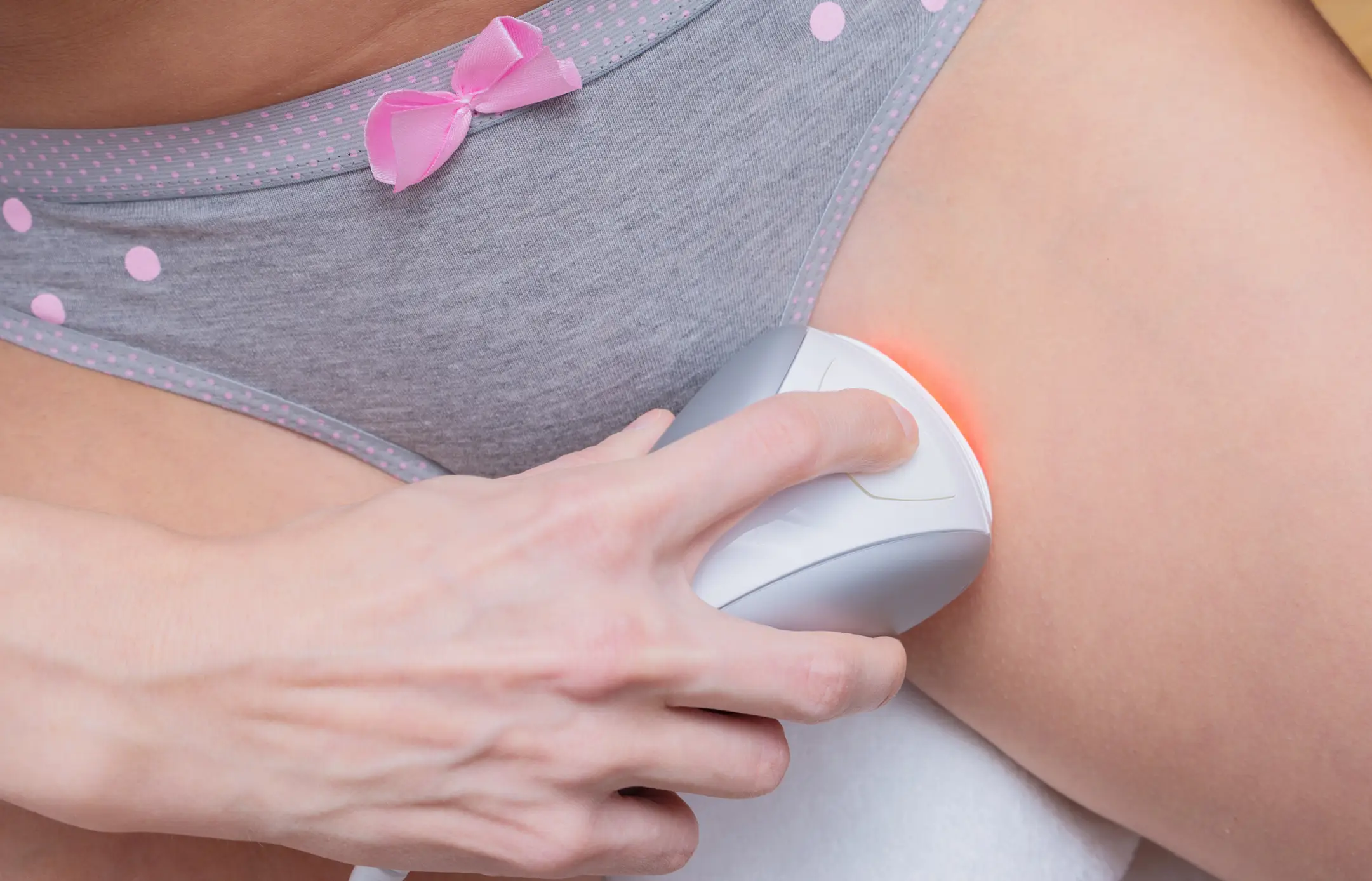 There are a number of health benefits of not removing your pubic hair (Evgen_Prozhyrko / Getty Images)