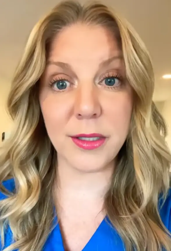 Hospice nurse Julie McFadden explained the 'one sign' someone is close to death (YouTube/@hospicenursejulie)